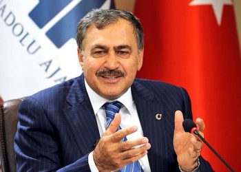 AKP’li Veysel Eroğlu’na göre Dünya’da kriz var, Türkiye’de yok