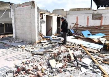 AKP’li belediye millet bahçesi için mahkeme kararına rağmen 86 esnafın dükkânını yıktı