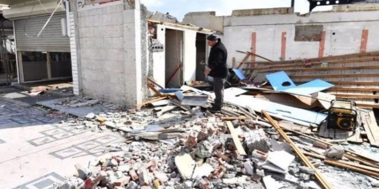 AKP’li belediye millet bahçesi için mahkeme kararına rağmen 86 esnafın dükkânını yıktı