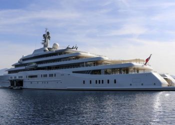 Abramoviç'in ikinci yatı da Türkiye kıyılarına yanaştı