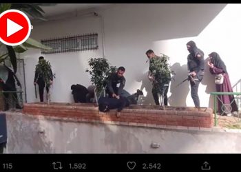 Adana’da işkenceci polise sokağı dar ettiler: Yazıklar olsun!