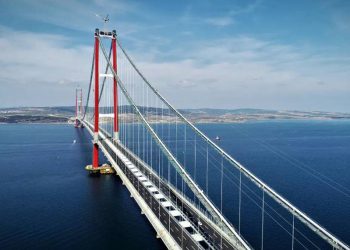 Adil Karaismailoğlu: Sayılara takılmayın, Çanakkale Köprüsü’nden 6 bin araç geçti