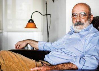Ahmet Altan: ‘Hapishanelerdeki o masum insanları unutacak mıyız?’