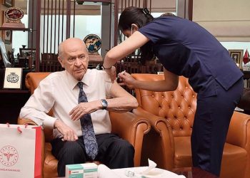 Ahmet Takan: Bahçeli koronavirüse yakalandığını kamuoyundan sakladı mı?