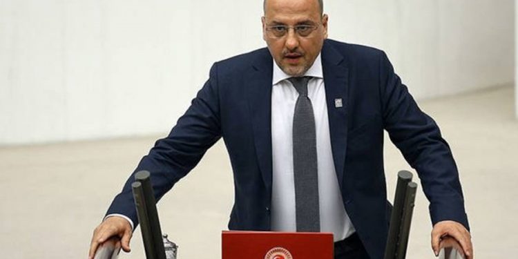 Ahmet Şık, ses kaydını yayınlayıp Soylu’ya sordu: Hani devlet rüşvet istemezdi?
