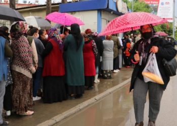 Aile Bakanlığı&rsquo;nın &rsquo;11 milyon kişi devlet yardımına muhta&ccedil;&rsquo; raporu internet sitesinden silindi