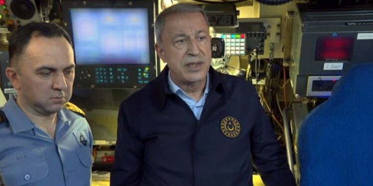 Akar: Mariupol'deki tahliyelerin önümüzdeki günlerde, saatlerde gerçekleşmesini bekliyoruz