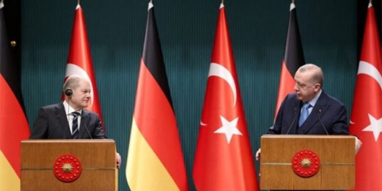 Alman basını: Savaş Türkiye'nin stratejik konumunu hatırlattı ama…