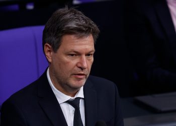 Almanya Ekonomi Bakanı Habeck: Rus enerjisine bağımlılığı azaltacak yeni sözleşmeler imzaladık
