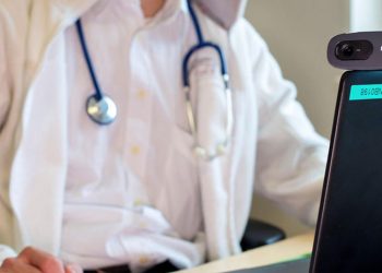 Almanya'da bir özel klinik Rus ve Belarusluları tedavi etmeyeceğini açıkladı