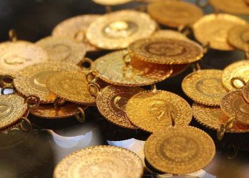 Altının gram fiyatı 920 lira seviyesinden işlem görüyor