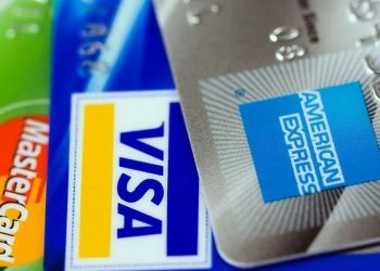 American Express, Rusya ve Belarus’taki faaliyetlerini askıya aldı