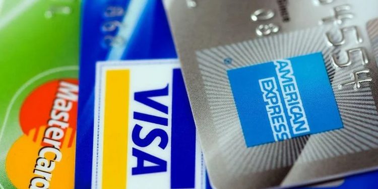 American Express, Rusya ve Belarus’taki faaliyetlerini askıya aldı