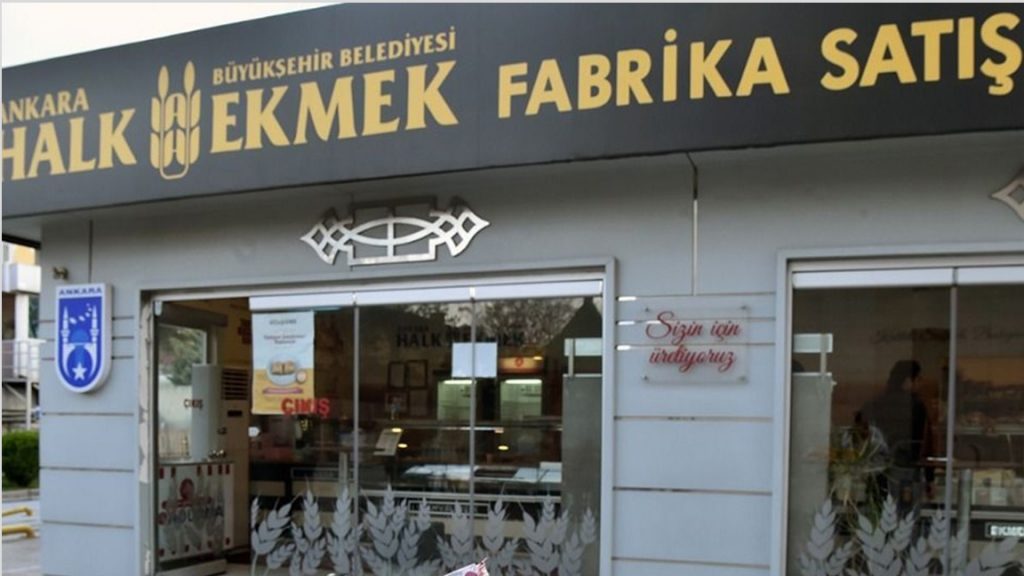 Ankara'da Halk Ekmek'e zam yapıldı