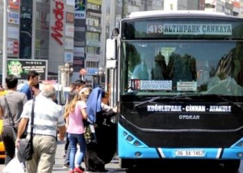 Ankara'da özel halk otobüsleri zamlara karşı kontak kapatıyor