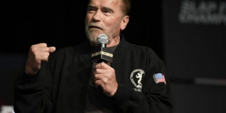 Arnold Schwarzenegger, Putin'e seslendi: Savaşı sen başlattın, sen durdur