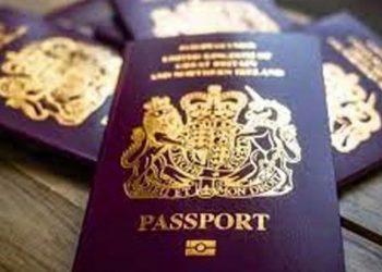 Avrupa Komisyonu: Altın pasaport ve vize uygulamasına son verilsin