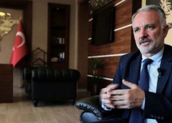 Ayhan Bilgen&rsquo;in partisinin adı netleşti