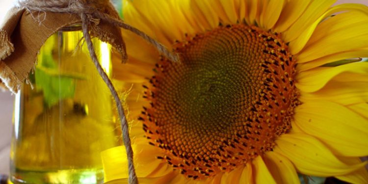 Ayçiçek yağının ikamesi olabilecek ürünlerde gümrük vergisi sıfırlandı