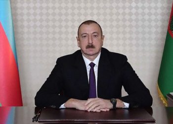 Azerbaycan lideri Aliyev'den Ermenistan'a çağrı: Barış anlaşması imzalamalıyız