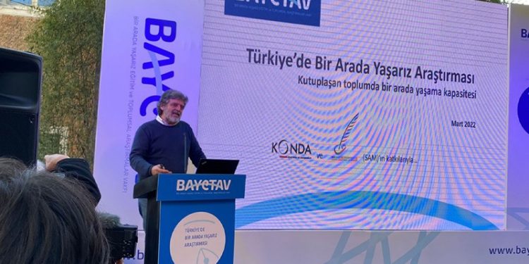 BAYETAV 'Bir Arada Yaşarız' araştırmasını kamuoyu ile paylaştı