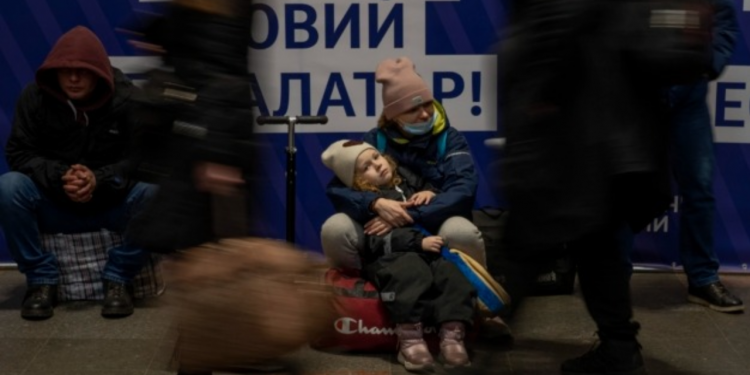 BM: 1 milyon 368 bin 864 mülteci, Ukrayna'dan komşu ülkelere geçti