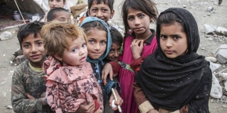 BMGK üyesi 10 ülkeden Taliban'a kız çocuklarının eğitim hakkı için çağrı