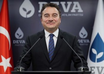 Babacan: Cumhur İttifakı'na oy verenler 'Bizi kurtarın' diye yakınıyor