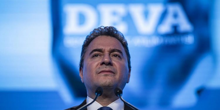 Babacan’dan iktidara: Tüm ortaklarıyla da yancılarıyla da vedalaşacağız