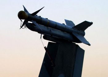 Baerbock: Ukrayna’ya ‘Strela’ tipi roketatarlar gönderilmeye başlandı
