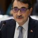 Bakan Dönmez'den "Rusya-Ukrayna krizinde enerji riski" açıklaması: Bizi etkilemeyeceğini öngörüyoruz