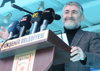 Bakan Nebati: Enflasyonla nasıl mücadele edileceğini en iyi bilenlerdeniz; bu günler geçecek