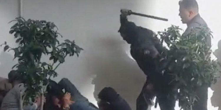 Bakan Soylu, polis şiddetini kabul etti: Gerekli soruşturmalar başlatıldı