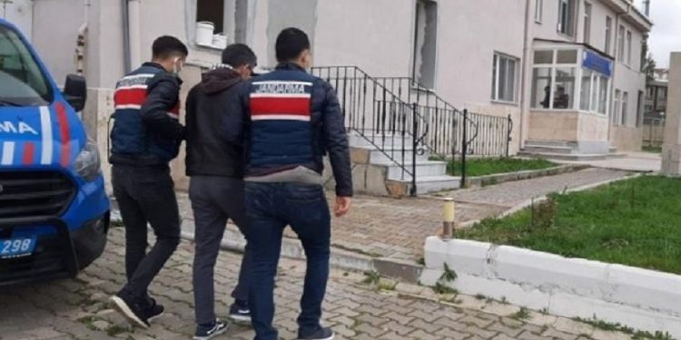 Balıkesir merkezli 21 ilde ‘cemaat’ operasyonu: 71 gözaltı