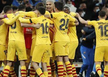 Barcelona, Real Madrid deplasmanında 4-0 kazandı