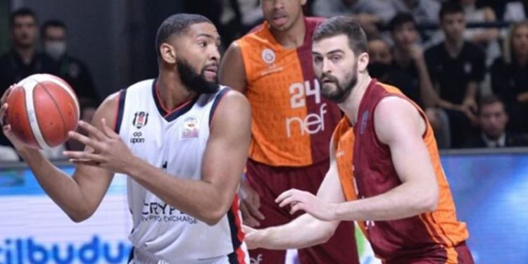 Basketbol derbisinde kazanan Galatasaray
