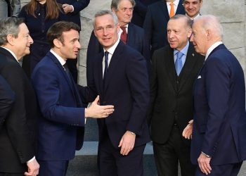 Batı’nın Erdoğan’ı yatıştırma siyaseti de iflasla bitecek