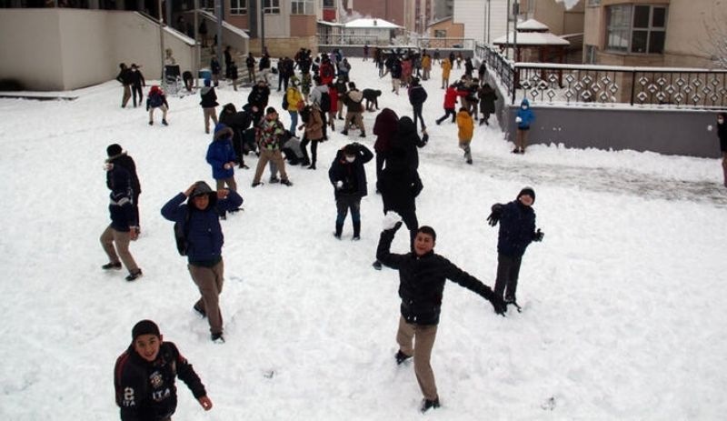 Bazı illerde eğitime bir gün ara verildi