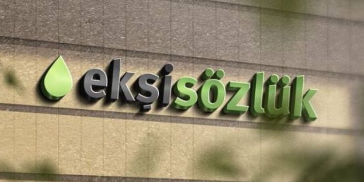 'Bebeğime mama alamıyorum' diyen Ekşi Sözlük yazarı, hesabını satışa çıkardı