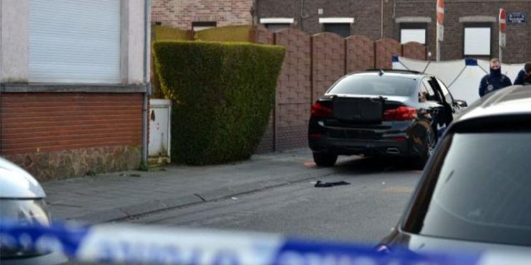 Belçika'da karnaval kutlayan kalabalığın arasına otomobil daldı: 6 ölü, onlarca yaralı