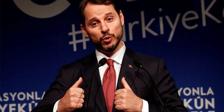 Berat Albayrak'a kitap ismi önerisi: Kasada no papel
