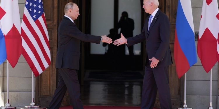 Biden, Putin'e 'savaş suçlusu' demişti; Rusya'dan ABD'ye nota