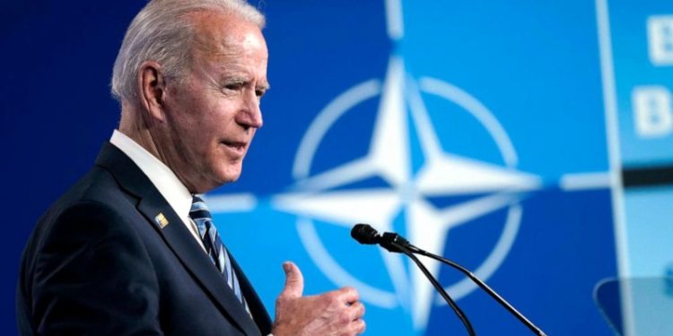 Biden: Rusya kimyasal silah kullanırsa biz de kullanırız