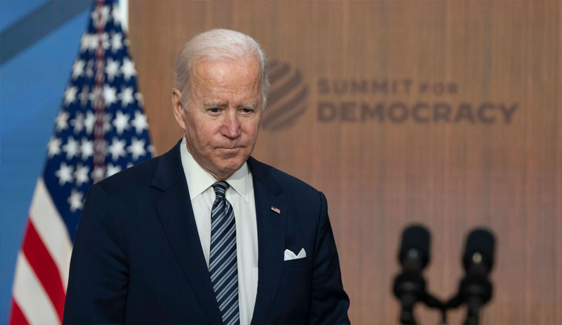 Biden'a destek rekor seviyede düştü, yüzde 54 politikalarını onaylamıyor