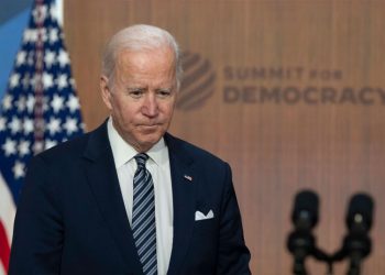Biden'a destek rekor seviyede düştü, yüzde 54 politikalarını onaylamıyor