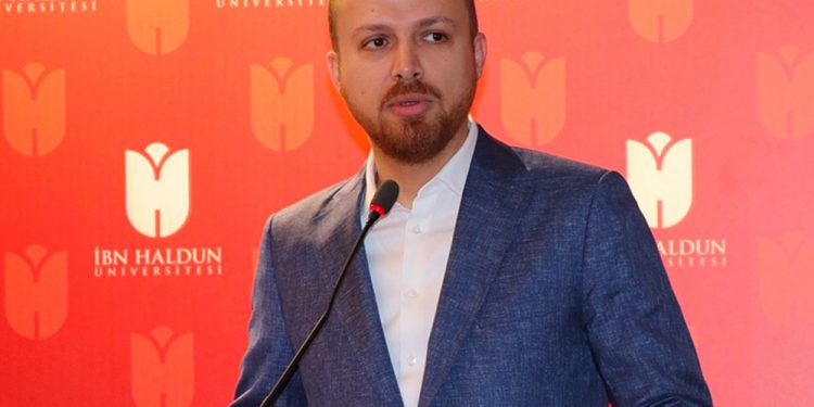 Bilal Erdoğan: ABD’de 3 bin dolar kazanan, Türkiye’de 5 bin TL kazanandan daha iyi yaşamıyor