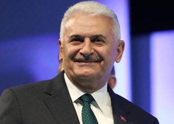 Binali Yıldırım: Tarihimizde başımızı öne eğdirecek bir şey yok