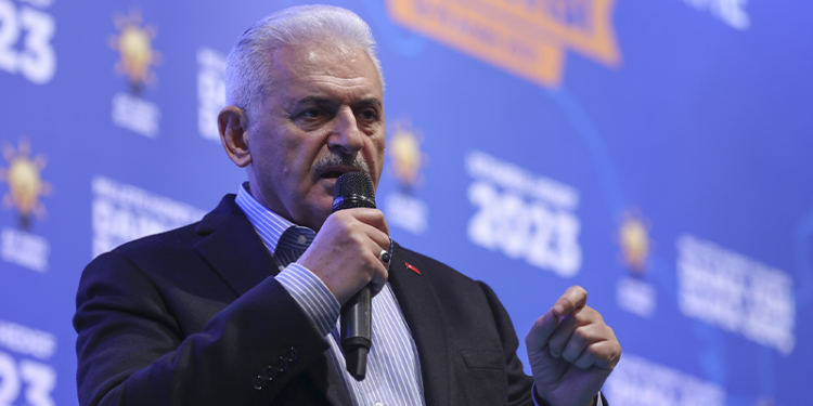 Binali Yıldırım'dan Ukrayna yorumu: Burada meydana gelen bir istikrarsızlık, bir kargaşa, kaos doğrudan bizi etkiler