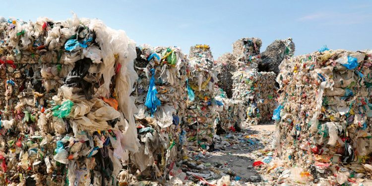 Bloomberg ülke ülke izini sürdü: Londra’nın çöpü, Adana’ya dökülüyor