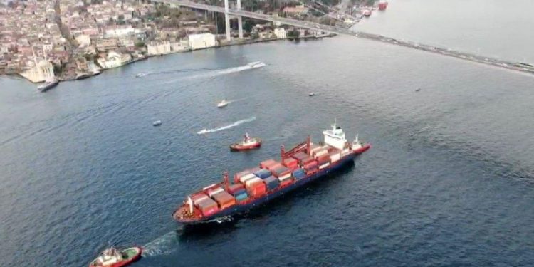 Boğazları kullanacak gemilere Ukrayna’dan kopan mayın uyarısı!